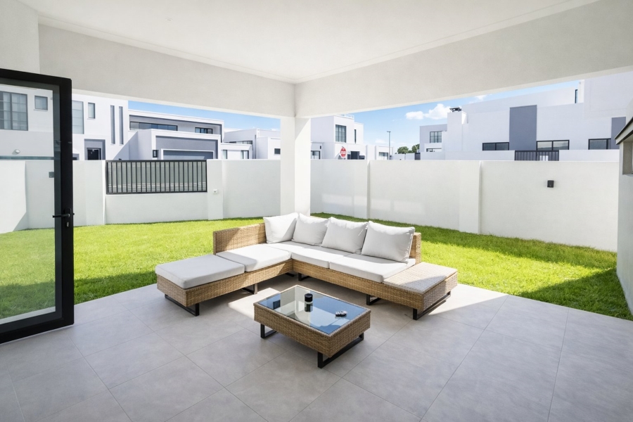 4 Bedroom Property for Sale in Sandown Western Cape